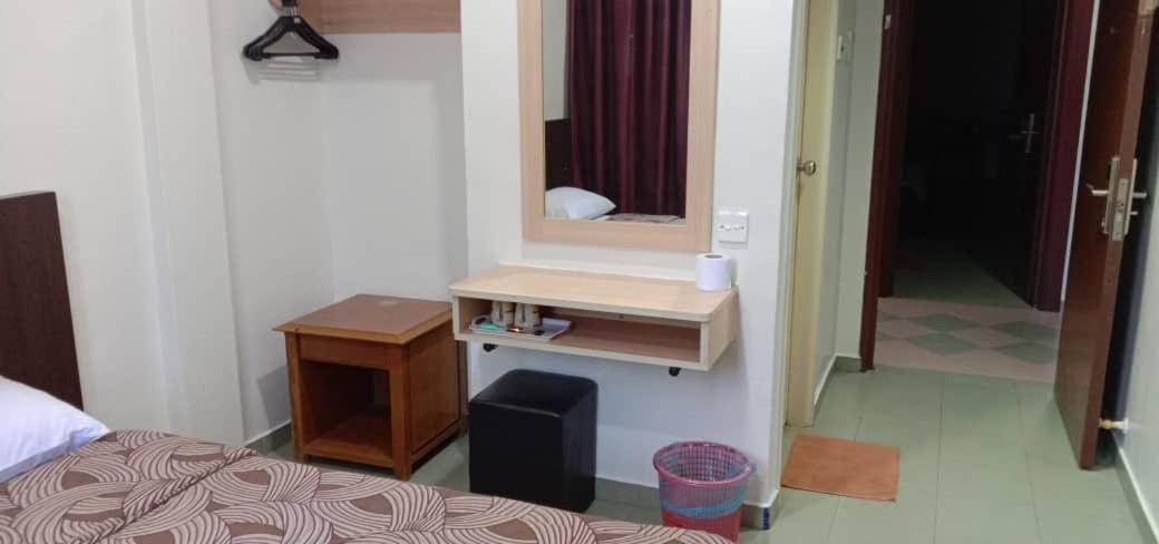 G Six Hotel Sitiawan Esterno foto