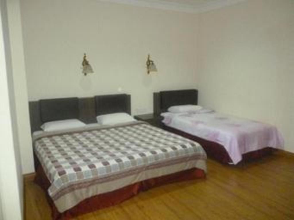 G Six Hotel Sitiawan Esterno foto