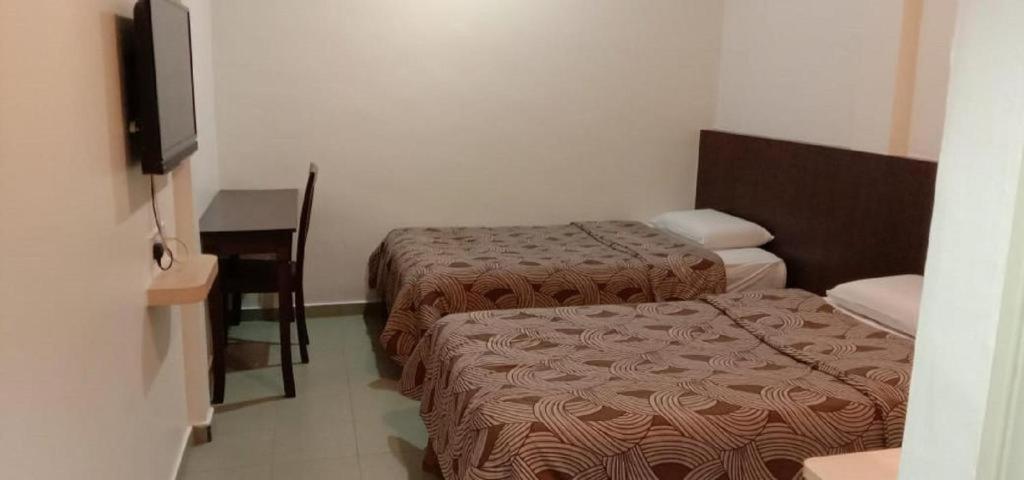 G Six Hotel Sitiawan Esterno foto