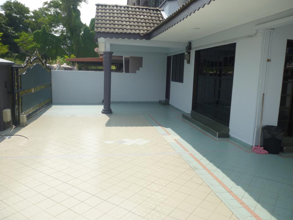 G Six Hotel Sitiawan Esterno foto