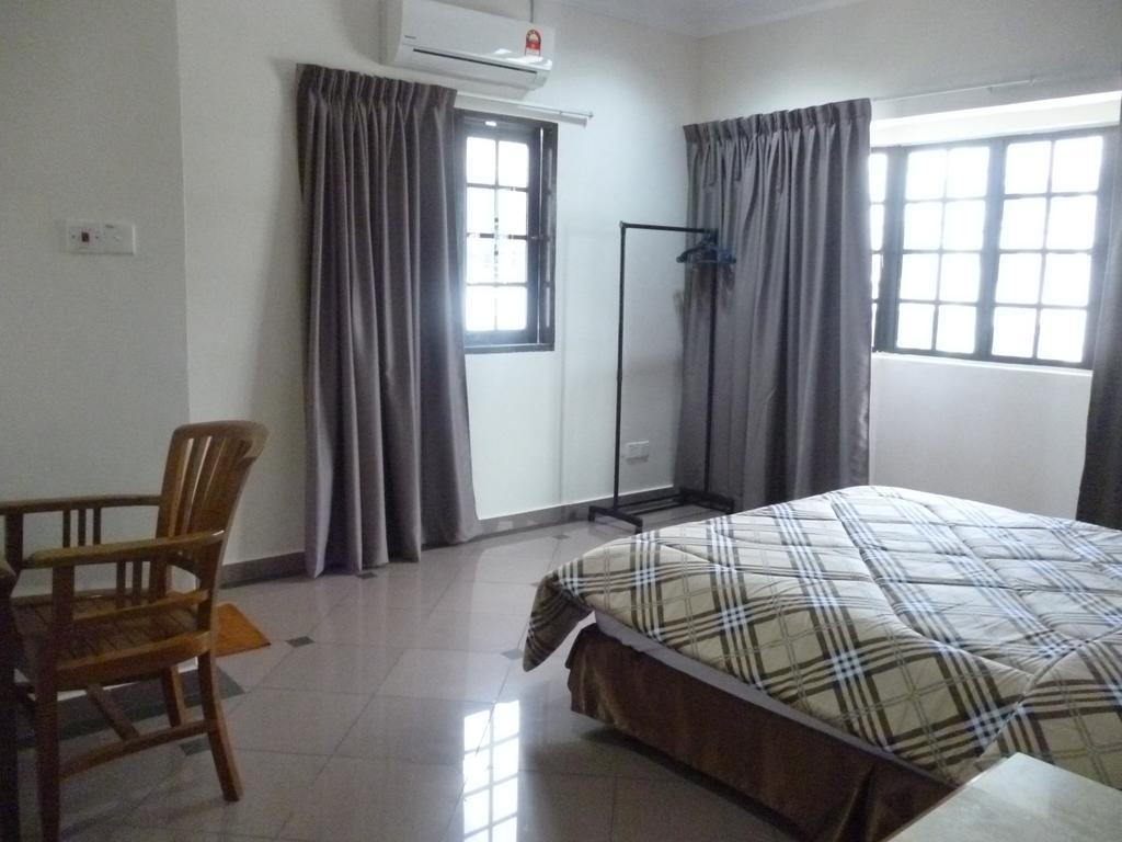 G Six Hotel Sitiawan Esterno foto