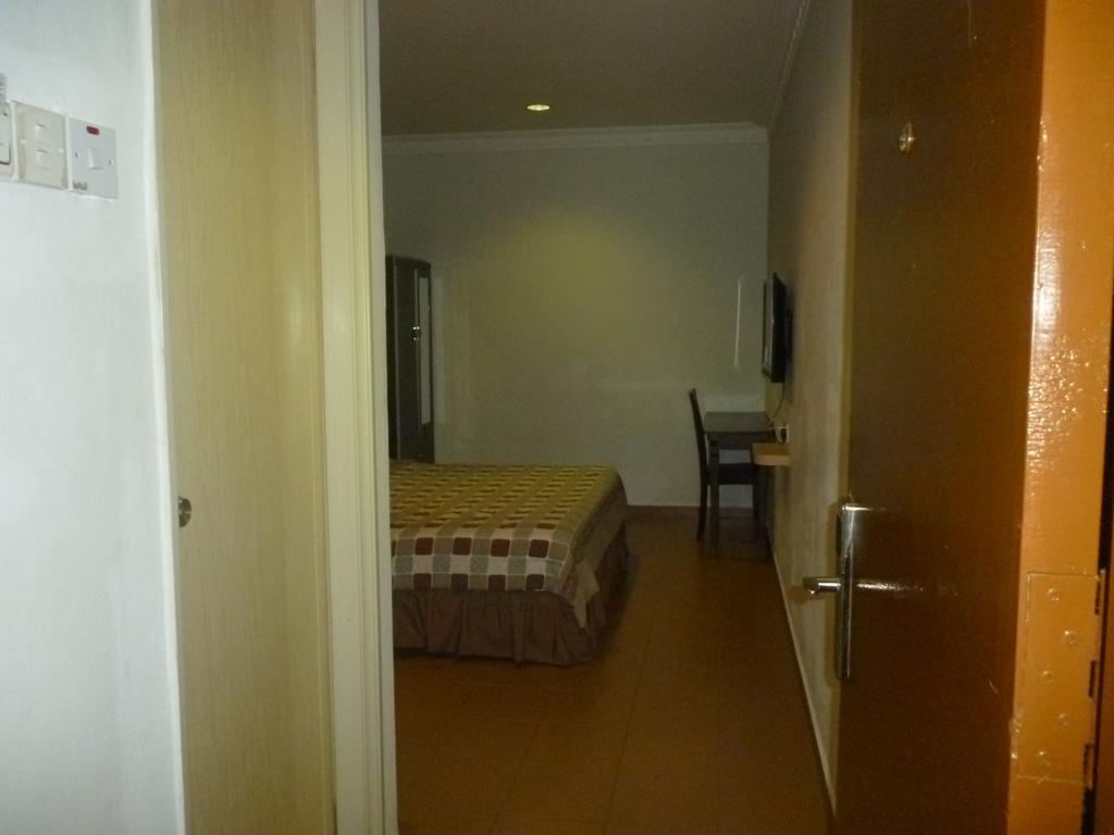 G Six Hotel Sitiawan Esterno foto